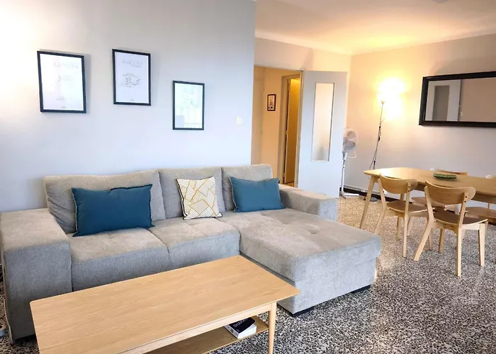 Bright With Balcony In Apartament Ajaccio (Corsica)